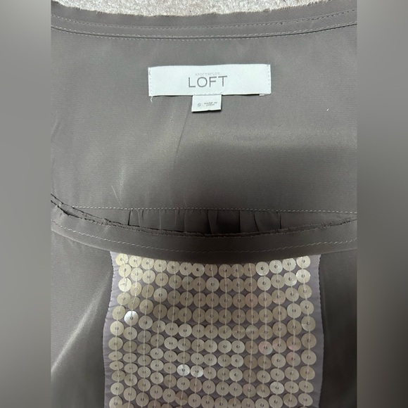 LOFT Ann Taylor Sparkling Sequin Trim Sleeveless Blouse Top Size S - Picture 3 of 5